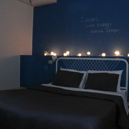 Senza Tempo Room & Breakfast グラッツァーノ・ヴィスコンティ エクステリア 写真
